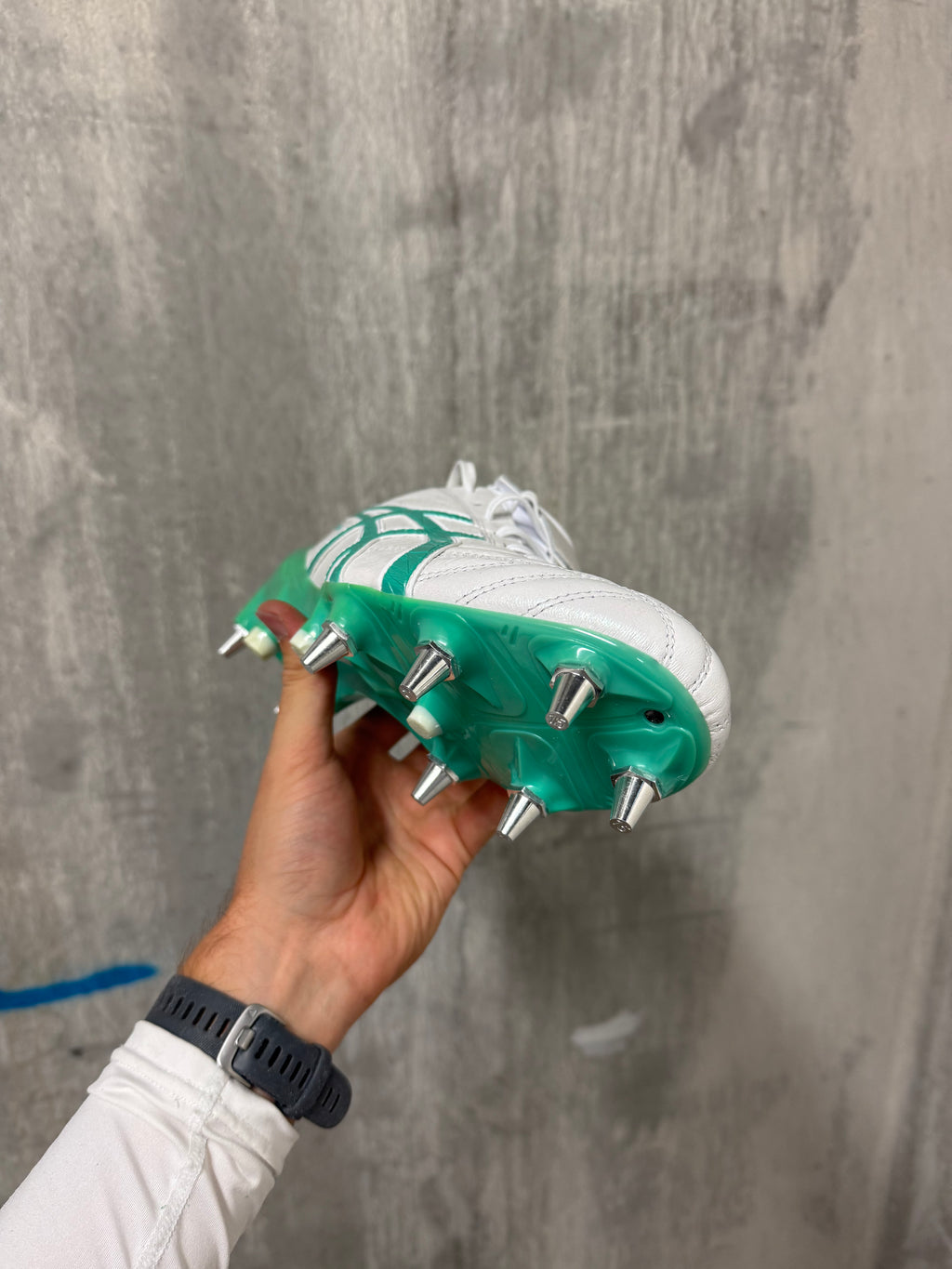 Conversion de crampons rugby 8 pointes