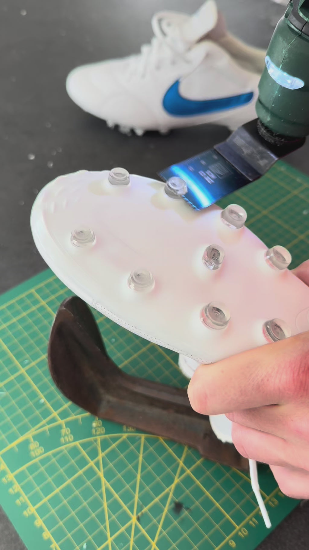 Conversion de crampons rugby 8 pointes